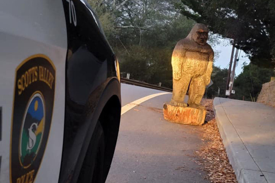 Policia Acha Estatua De Pe Grande Roubada Do Museu Do Pe Grande Fotos R7 Hora 7