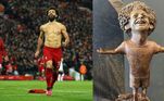 Considerado um dos maiores ídolos do futebol no Egito e um dos principais líderes do Liverpool, Mohamed Salah 'ganhou' uma homenagem na cidade egípcia de Sharm-el-Sheikh, em que o jogador nasceu. Apesar da iniciativa, a imagem viralizou negativamente, e internautas brincaram com a falta de semelhança