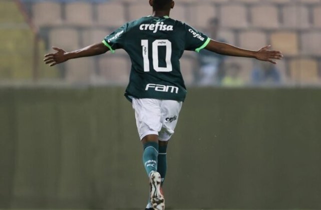 Estevão é o destaque do time palmeirense que disputa a atual Copinha e busca o tricampeonato seguido do torneio de base. Foto: Fabio Menotti/Palmeiras