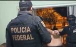 Um estudante de psicologia, de 26 anos, foi preso na quarta-feira (9) sob suspeita de abusar de mais de 300 crianças em Foz de Iguaçu, no Paraná. As vítimas tinham entre 7 e 11 anos
