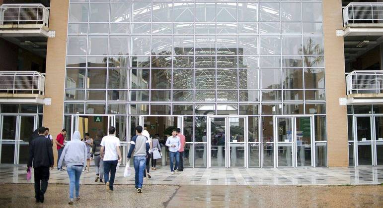 Unicamp aplica a segunda fase do vestibular neste domingo – Notícias