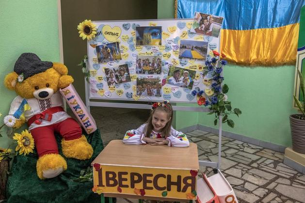 O político voltado aos assuntos educacionais disse que, aproximadamente, 59% das escolas ucranianas contam com abrigos antiaéreos, na maioria dos casos, em porões