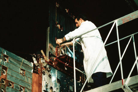 O programa 'Star Wars' utilizaria radares poderosos para detectar mísseis inimigos (NARA & DVIDS Public Domain Archive)