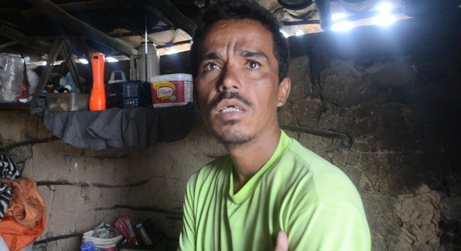 Vagner não sabe o sobrenome nem a própria idade (Daniel Tertuliano/Record TV)