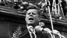 EUA retiram sigilo de mais de mil documentos sobre morte de JFK