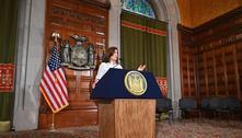 Governadora de NY inclui 12 mil mortes por covid em relatório