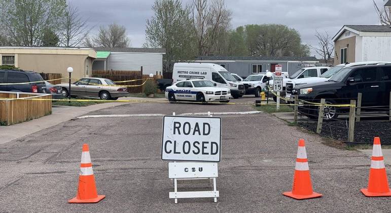 O tiroteio aconteceu na manhã deste domingo em um estacionamento de trailers no Colorado
