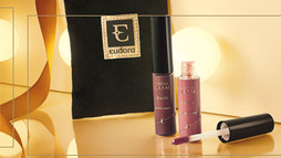 Para mães que não abrem mão de uma make sofisticada (Divulgação)