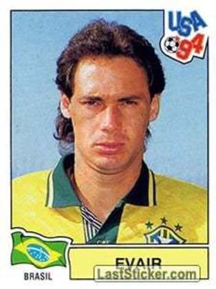 Evair (1994) - Ídolo do Palmeiras, participou das Eliminatórias, mas foi preterido por Viola e Ronaldo.