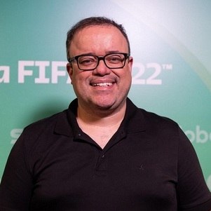Everaldo Marques, narrador esportivo da Globo