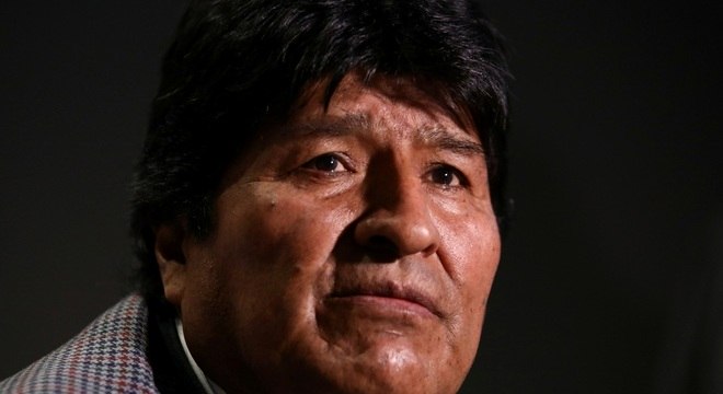 Evo Morales, ex-presidente da Bolívia, é acusado de terrorismo 