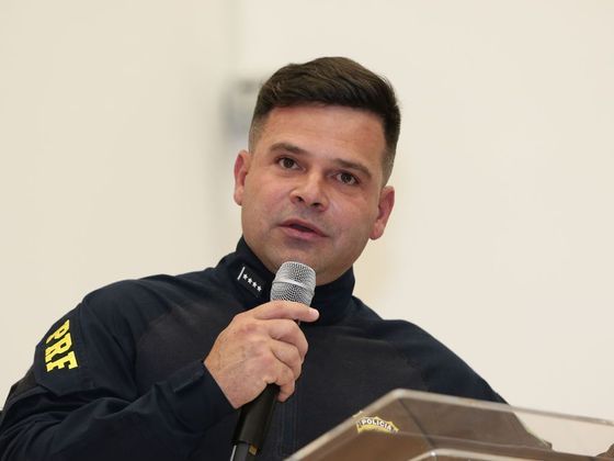 Ex-diretor da PRF,  Silvinei Vasques chega para depor