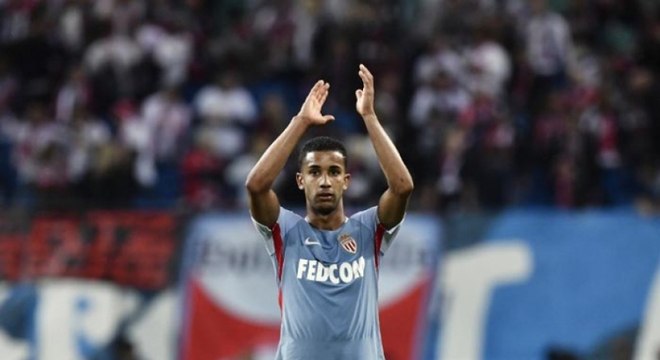 Ex-jogador do Flamengo, o lateral-esquerdo Jorge é o novo reforço do Porto. O Monaco e o clube português chegaram a um acordo e o brasileiro vai ser emprestado por uma tempora