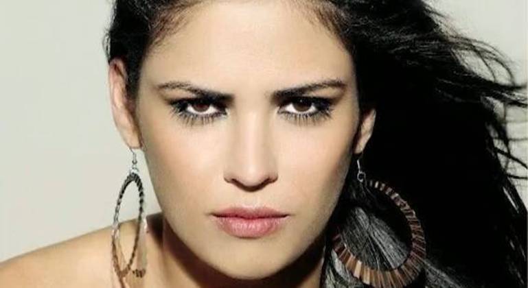 Há cerca de seis anos Aline começou a usar drogas e abandonou a carreira de modelo