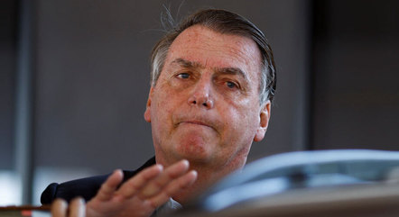 Bolsonaro durante buscas da PF na casa dele