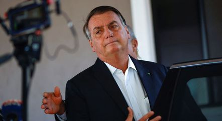 Bolsonaro recebe salário de R$ 40 mil do partido
