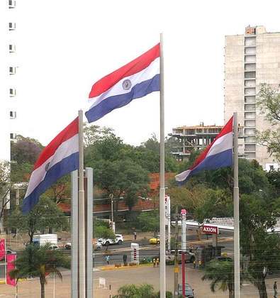 Exemplo disso é que o Paraguai está pedindo para que o Brasil devolva alguns troféus de guerra que levou durante o conflito.
