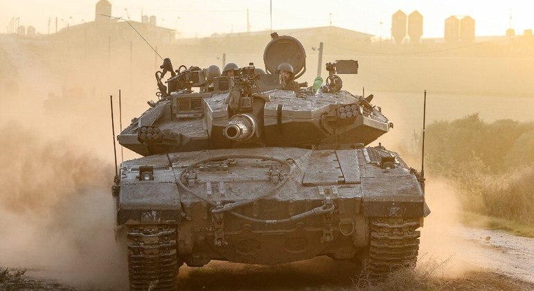 Operações terrestres agora serão conduzidas em toda a Faixa de Gaza