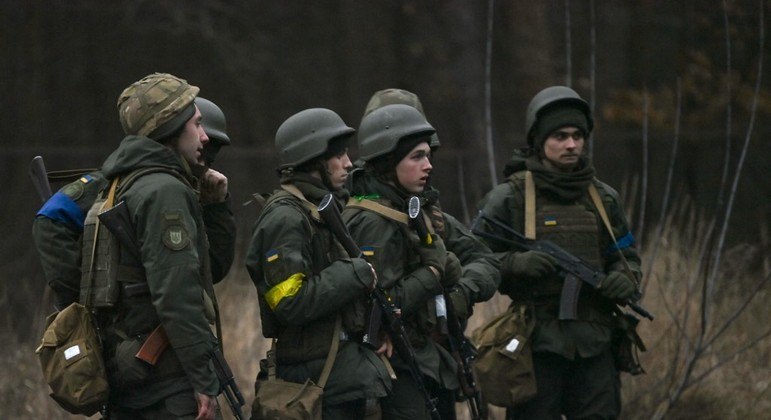 Medida preocupa os jovens locais, que não querem ir lutar na Ucrânia
