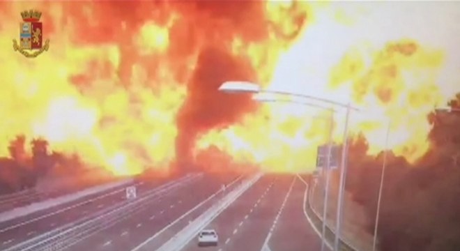 Explosão em estrada na Itália deixou pelo menos três mortos nesta segunda