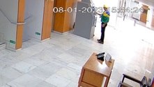 Vídeo: extremista saca dinheiro em caixa eletrônico do Palácio do Planalto no 8 de Janeiro