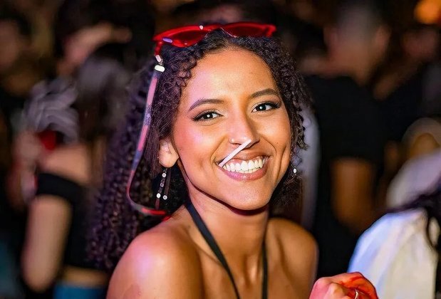 Ana Clara era estudante de psicologia em Mato Grosso do Sul. A jovem viajou para o Rio de Janeiro para assistir ao show da cantora e passou mal no início da apresentação. Ela chegou a ser atendida no posto médico dentro do estádio e foi transferida de ambulância para o hospital, mas não resistiu. A perícia do IML constatou que a jovem sofreu uma hemorragia pulmonar. Para transportar o corpo, a família de Ana Clara precisou contar com doações financeiras de outros fãs para arcar com os custos da viagem