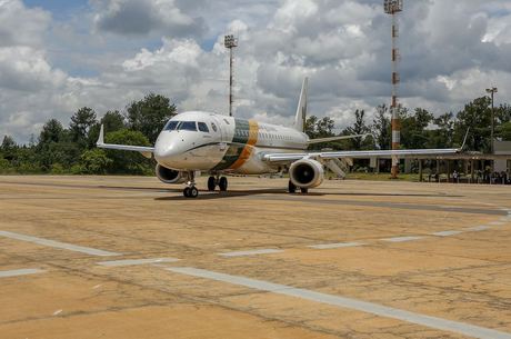 Aeronaves devem chegar ao Brasil neste domingo (9)