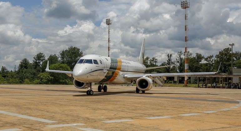Avião presidencial decolou da Base Aérea de Brasília