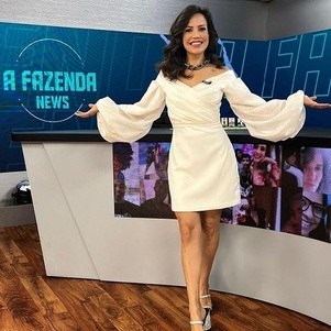 Fabiana Oliveira, apresentadora do "A Fazenda News"