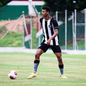 Fabiano é uma das joias do Botafogo 