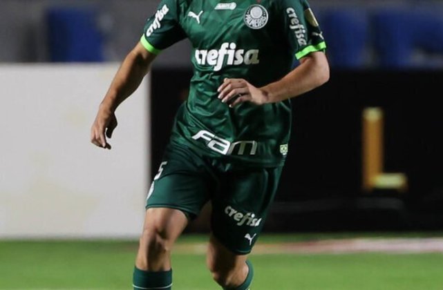FABINHO - Entrou na vaga de Raphael Veiga e teve pouco tempo para mostrar seu futebol - SEM NOTA - Foto: Cesar Greco/Palmeiras