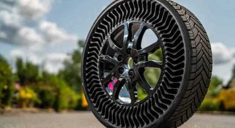 Sigla Uptis significa 'pneu que roda sem furar'