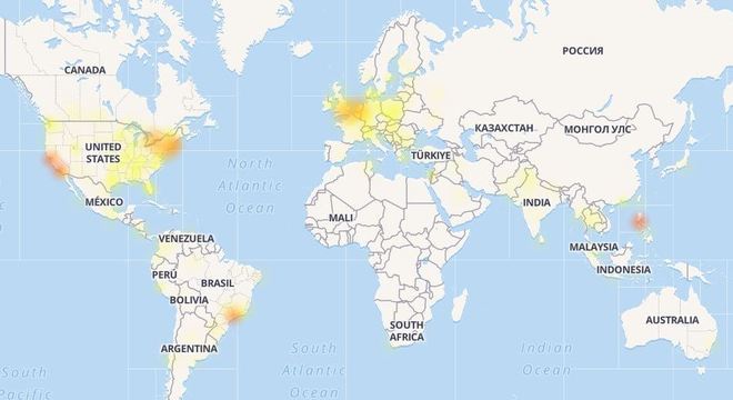 Facebook est fora do ar no Brasil e em diversos pases