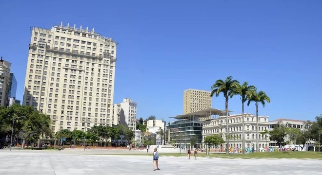 Avaliado em R$ 90 milhões, o edifício será leiloado pelo governo federal