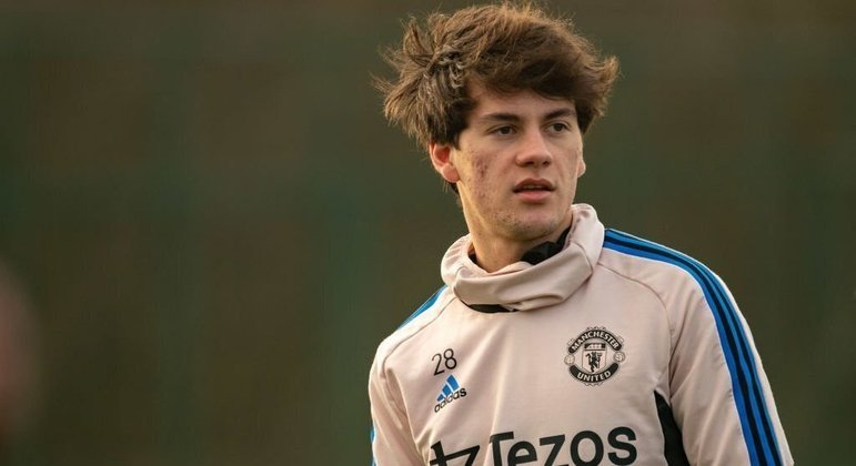 Facundo Pellistri não tem espaço no elenco do Manchester United