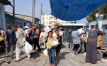 23º dia — A UNRWA (Agência das Nações Unidas de Assistência aos Refugiados da Palestina) disse no domingo (29) que a ordem pública na Faixa de Gaza 'está em colapso'. Foram registrados saques a armazéns e centros de distribuição de comida na região