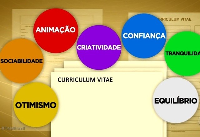 Para quem quer continuar com o currículo tradicional, as dicas também podem ajudar. Variar a fonte da letra e o tipo de papel já são formas de sair do básico e chamar mais a atenção. As cores podem ser usadas para transmitir significados