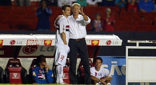 A terrível falta de sorte de Falcão. Cair nas mãos do rancoroso ...