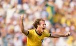 Falcão, meio-campista da célebre seleção da Copa de 1982, disputou os Jogos Olímpicos de 1972, em Munique. A equipe somou apenas um ponto em sua pior participação na história do torneio