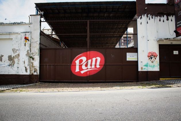 Fachada da fábrica de Chocolate Pan, em São Caetano