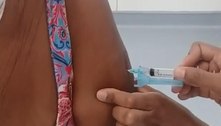 BH vacina pessoas com 60 anos e mantém suspensão para 2ª dose