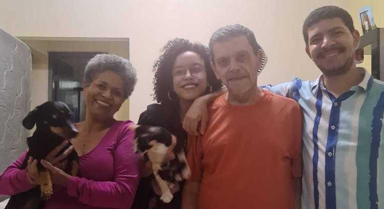 Família comemora conquista de Maria Lívia. Jovem passou em 1º lugar no curso de Engenharia Ambiental na UnB
