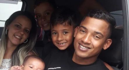 Ligiane, o marido, Alisson, e os três filhos, Pedro Henrique, Lorenzo e Anthony