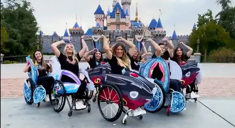 Capas para cadeiras de rodas inspiradas em filmes e personagens da Disney