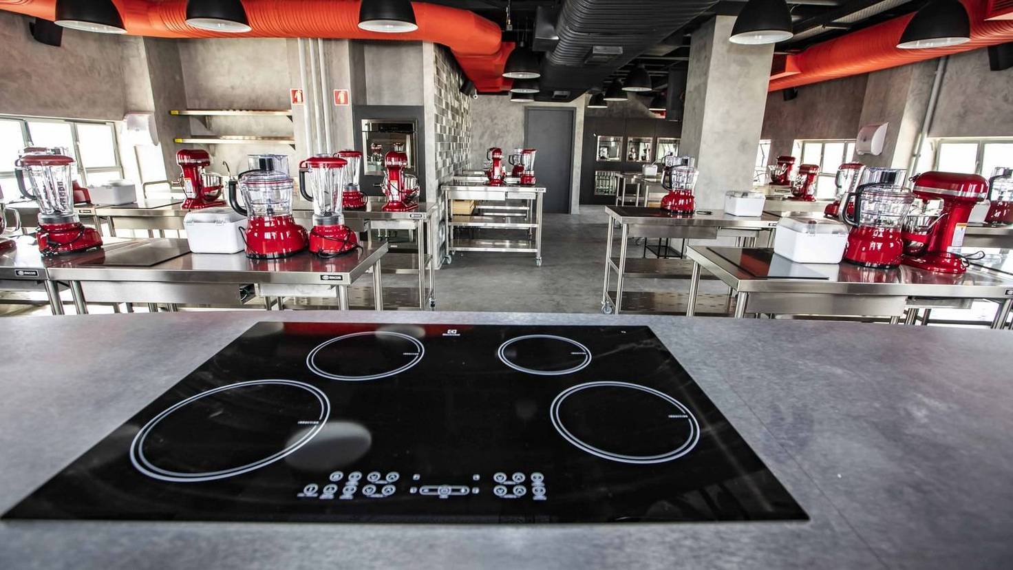 Cozinha por Top Chef tem equipamentos de última geração (Edu Garcia)