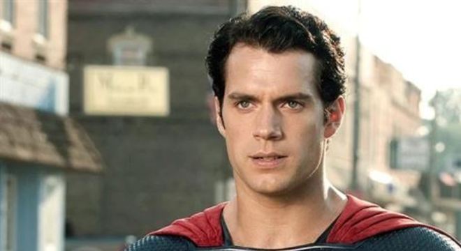 Henry Cavill pode viver Superman novamente, e fãs torcem por