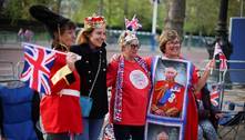 Na contramão da maioria dos jovens, tiktokers fãs da realeza vão acompanhar a coroação de perto