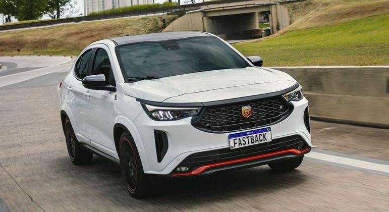 Fastback promete velocidade máxima de 220km/h