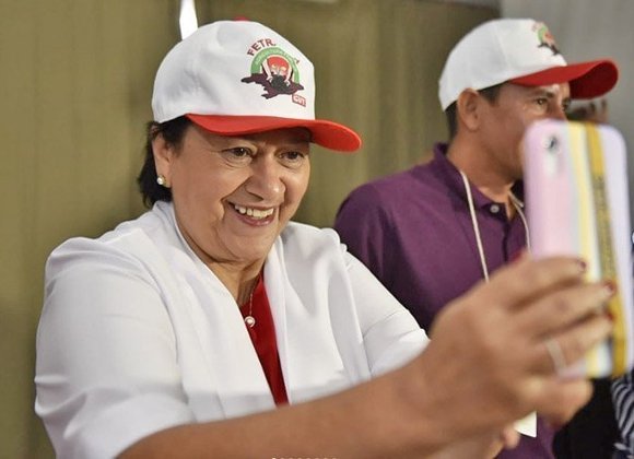 Fátima Bezerra, do PT, foi reeleita governadora do Rio Grande do Norte, com 58,67% dos votos. Está com 67 anos e é paraibana. Já foi deputada estadual, federal e senadora. 