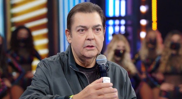 Fausto Silva vai estrear na Band em janeiro